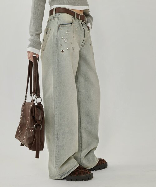 WHO'S WHO gallery(フーズフーギャラリー)の「EYELET LOW RISE DENIM /アイレットローライズデニム(デニムパンツ・レディース・ブラック/サックスブルー/ネイビー・MEDIUM/SMALL)」の19枚目の写真