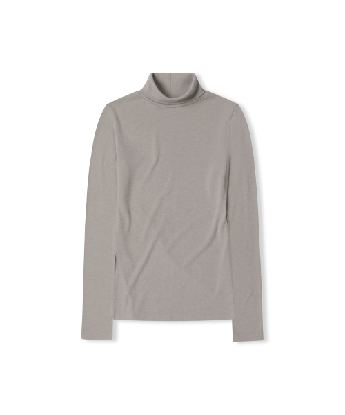 LEATHERY（レザリー）の「Slit Turtleneck Top [WARM GREY]（Tシャツ/カットソー・レディース・その他・FREE）」の2枚目の写真