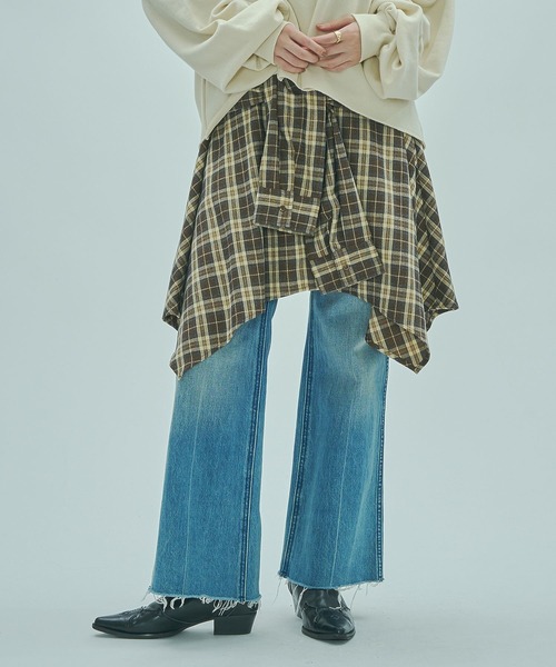 ROSE BUD(ローズバッド)の「TIED SHIRT HEM SKIRT(スカート・レディース・ブラウン/ネイビー・ONE SIZE)」の3枚目の写真