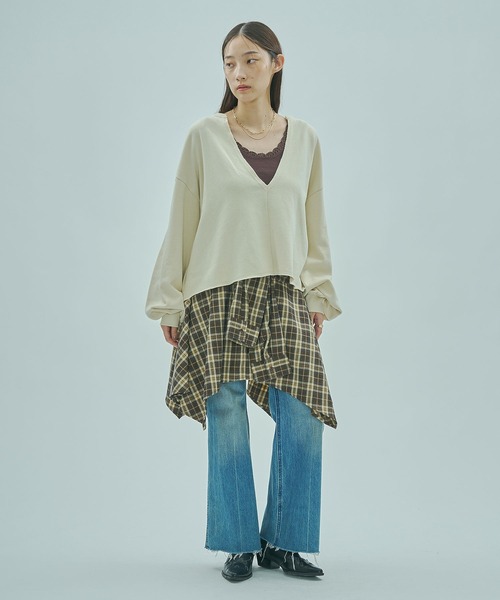 ROSE BUD(ローズバッド)の「TIED SHIRT HEM SKIRT(スカート・レディース・ブラウン/ネイビー・ONE SIZE)」の6枚目の写真