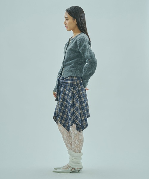 ROSE BUD(ローズバッド)の「TIED SHIRT HEM SKIRT(スカート・レディース・ブラウン/ネイビー・ONE SIZE)」の13枚目の写真