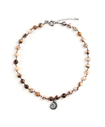 RUBATI（ルバティ）の「ブラウンジャスパーアンモナイトネックレス（ネックレス）」