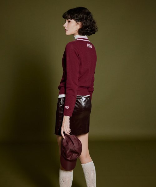 くにです☆ パールビジュー釦付きパワーショルダー配色ニットカーディガン