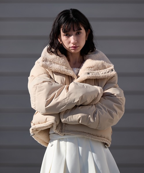 セール】Short-length faux fur down jacket / ショート丈 裏ボア×中綿