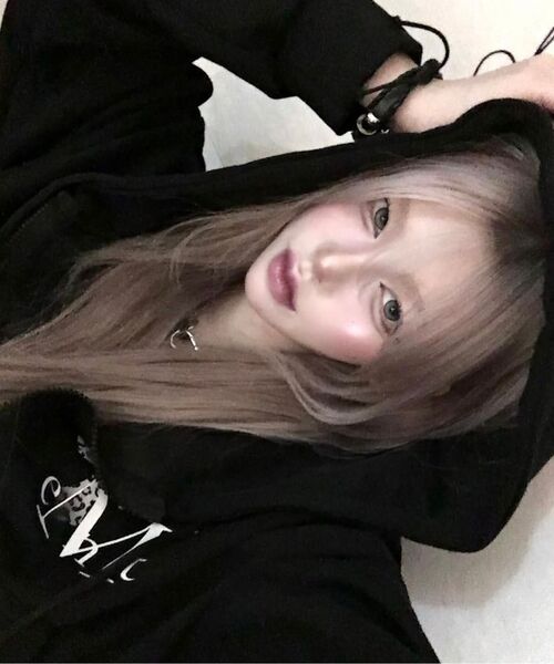 MUCENT(ムセント)の「サハラグラデーション十字フードジップアップ 男女共用 (2カラー)(パーカー・レディース・グレー/ブラック・SHORT/1)」の19枚目の写真