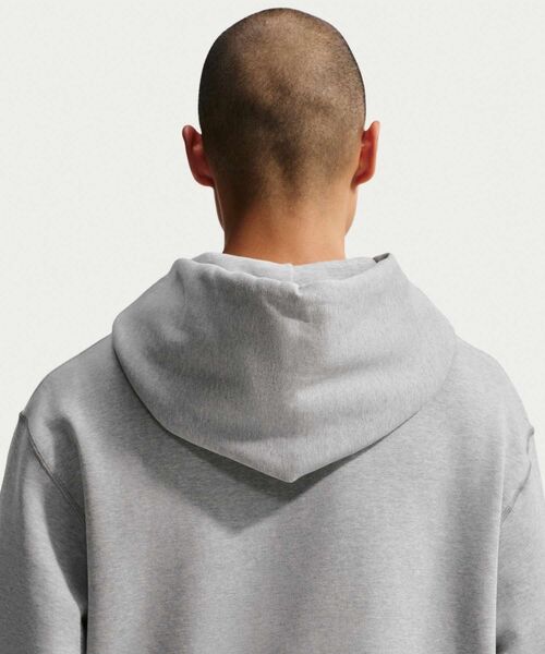 NIKE SB(ナイキエスビー)の「ナイキ SB フリース プルオーバー スケートボードパーカー / Nike SB Fleece Pullover Skate Hoodie IF0656-012 Wolf Grey(パーカー・メンズ・グレー・XL/2XL/L/M/S)」の6枚目の写真