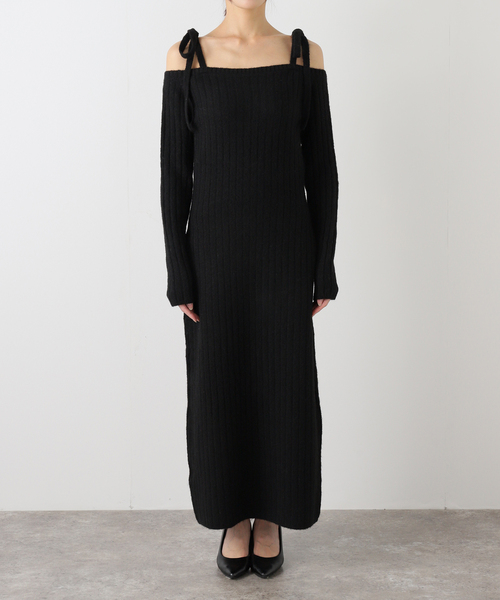 U by SPICK&SPAN（ユーバイスピックアンドスパン）の「オフショルリボンニットワンピース（ワンピース・レディース・ホワイト/ブラック・36/38）」の22枚目の写真