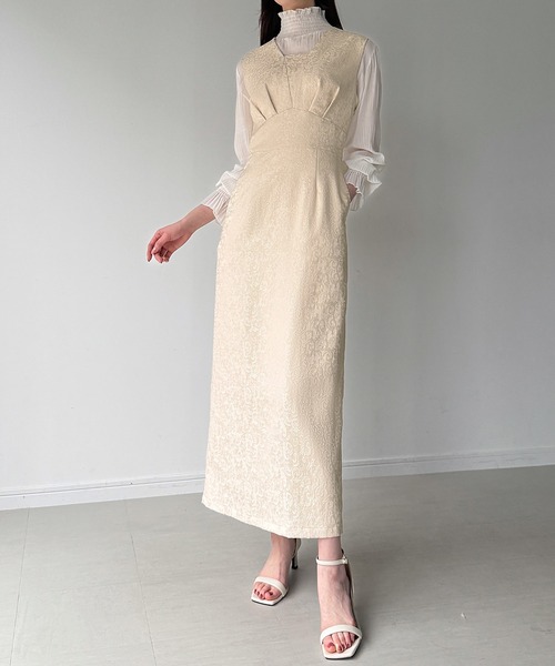 JUNOAH（ジュノア）の「ジャガードバックレースアップジャンスカ（ジャンパースカート・レディース・ネイビー/ブラック/ライトベージュ・SMALL/MEDIUM/LARGE）」の4枚目の写真