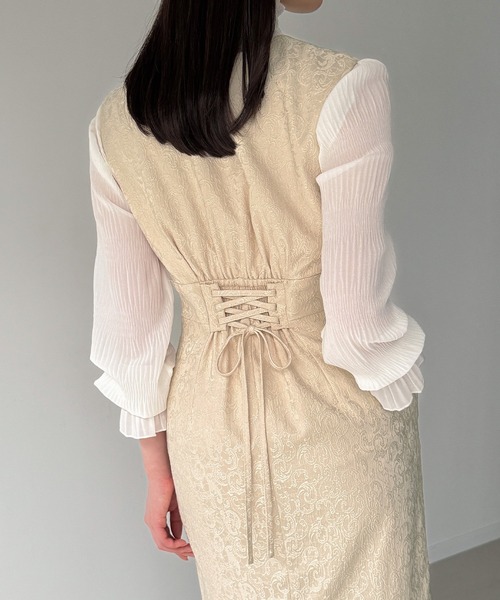 JUNOAH（ジュノア）の「ジャガードバックレースアップジャンスカ（ジャンパースカート・レディース・ネイビー/ブラック/ライトベージュ・SMALL/MEDIUM/LARGE）」の6枚目の写真