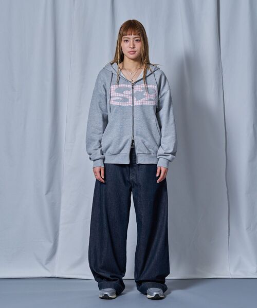 SEQUENZ（シークエンズ）の「【sqnz（エスキュンズ）】sqnz logo applique zip p/k / ユニセックス 裏毛 ダブルジップ ジップパーカー フーディ 星柄 ボーダー チェック（パーカー・メンズ・グレー/その他2/ライトピンク/その他3・MEDIUM/SMALL/LARGE）」の11枚目の写真