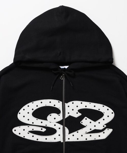SEQUENZ(シークエンズ)の「※WEB限定 / ロゴワッペン / アソートまたぎジップパーカー / sqnz logo applique zip p/k(パーカー・メンズ・グレー/その他2/ライトピンク/その他3/ブラック/ホワイト・MEDIUM/SMALL/LARGE)」の19枚目の写真