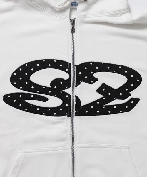 SEQUENZ(シークエンズ)の「※WEB限定 / ロゴワッペン / アソートまたぎジップパーカー / sqnz logo applique zip p/k(パーカー・メンズ・グレー/その他2/ライトピンク/その他3/ブラック/ホワイト・MEDIUM/SMALL/LARGE)」の13枚目の写真
