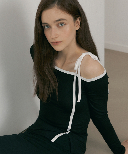 REORG(リオルグ)の「RE-SIDE COLORED POINT LONG SLEEVE TOP BLACK(Tシャツ/カットソー・レディース・その他・FREE)」の3枚目の写真
