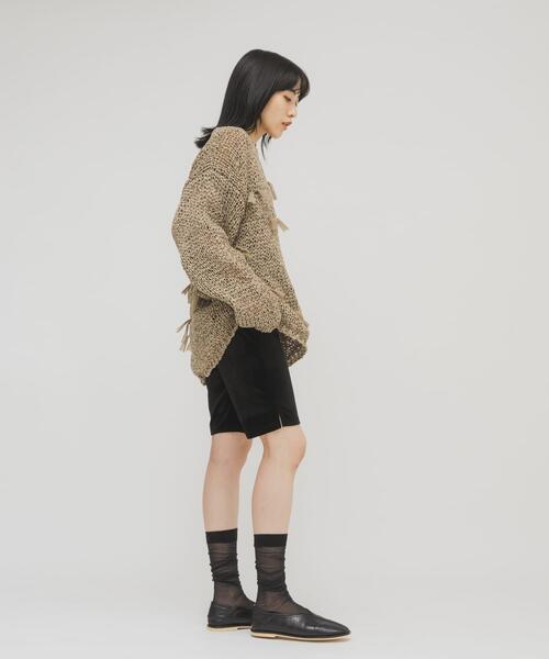 KBF（ケイビーエフ）の「テープヤーンリボンオーバーニット（ニット/セーター・レディース・ライトカーキ/ダークブラウン/アイボリー・ONE）」の9枚目の写真