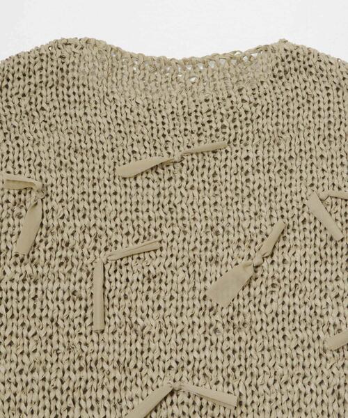 KBF（ケイビーエフ）の「テープヤーンリボンオーバーニット（ニット/セーター・レディース・ライトカーキ/ダークブラウン/アイボリー・ONE）」の11枚目の写真