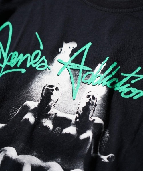 THRIFTY LOOK(スリフティールック)の「THRIFTY LOOK / スリフティールック THRIFTY "JANE'S ADDICTION" TEE ジェーンズアディクション バンドTシャツ ユーズド加工(Tシャツ/カットソー・メンズ・ブラック・LARGE)」の5枚目の写真