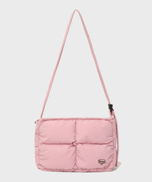 Fallett（ファレット）の「スモールスクエアダウンバッグピンク（メッセンジャーバッグ）」