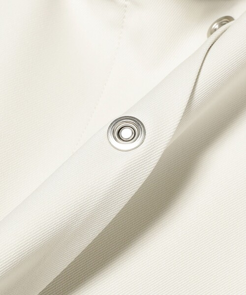 Ray BEAMS（レイビームス）の「メタルボタン スタンド コート（ステンカラーコート・レディース・ホワイト/ブラック・ONE SIZE）」の3枚目の写真