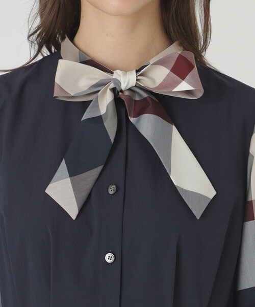 BLUE LABEL CRESTBRIDGE(ブルーレーベルクレストブリッジ)の「チェックスリーブドレス(ワンピース・レディース・ダークネイビー/ベージュ系その他・38/36)」の16枚目の写真