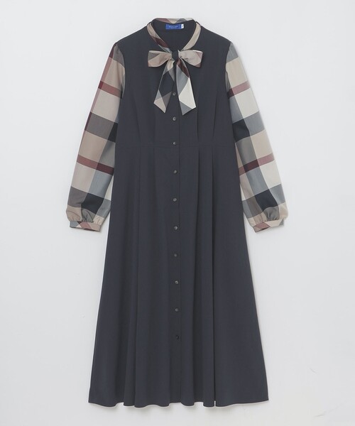 BLUE LABEL CRESTBRIDGE(ブルーレーベルクレストブリッジ)の「チェックスリーブドレス(ワンピース・レディース・ダークネイビー/ベージュ系その他・38/36)」の12枚目の写真