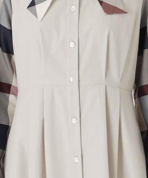 BLUE LABEL CRESTBRIDGE(ブルーレーベルクレストブリッジ)の「チェックスリーブドレス(ワンピース・レディース・ダークネイビー/ベージュ系その他・38/36)」の7枚目の写真