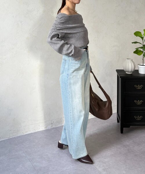 Thevon（ゼボン）の「ラメオフショルニット（ニット/セーター・レディース・チャコールグレー/サックスブルー/ベージュ・FREE）」の9枚目の写真