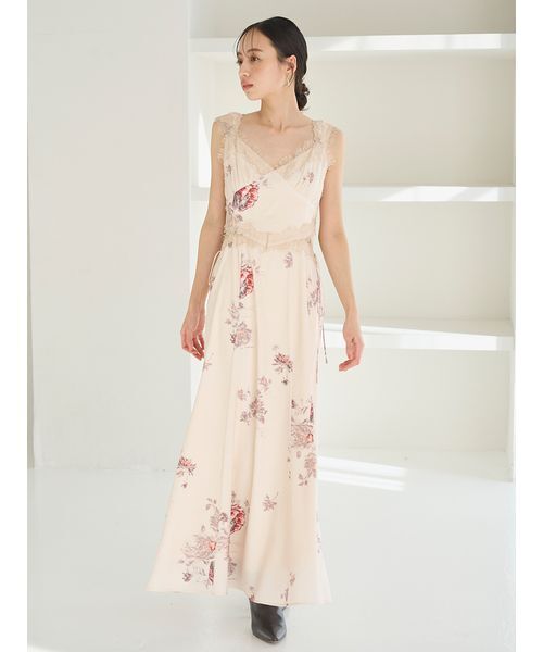 SNIDEL（スナイデル）の「レーストリムプリントキャミワンピース（ワンピース・レディース・ブラック/アイボリー/イエロー・1/0）」の18枚目の写真