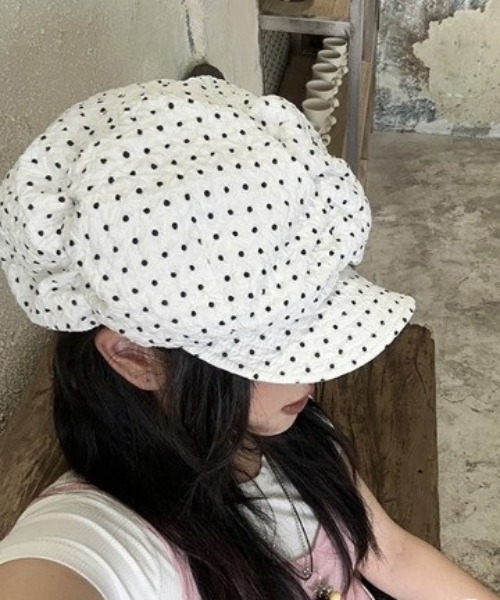 Vini（ヴィニ）の「ドット柄ボリュームキャスケット（キャスケット・レディース・ホワイト・FREE）」の2枚目の写真