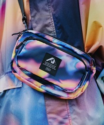 KiU（キウ）の「【FUJI ROCK FESTIVAL‘26 × KiU】フロントポケットミニショルダーバッグ（ショルダーバッグ）」