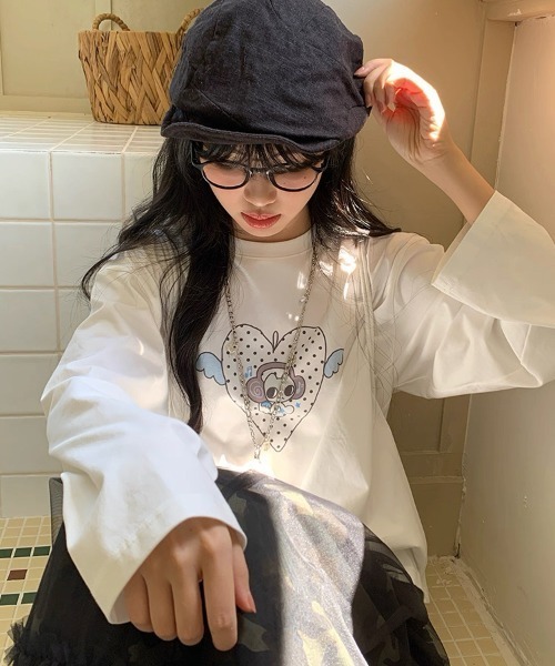 ViViDAY(ビビデー)の「可愛いフロントハート柄ロンT(Tシャツ/カットソー・レディース・ホワイト・M)」の4枚目の写真