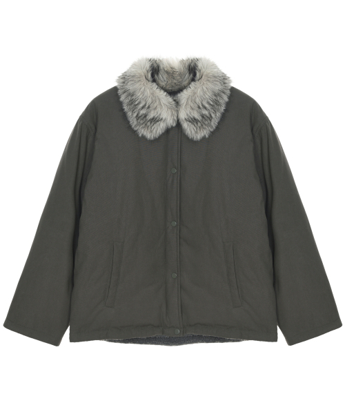 NICK&NICOLE(ニックアンドニコール)の「FUR HOOD SHORT JUMPER_KHAKI(ムートンコート・レディース・その他・FREE)」の4枚目の写真
