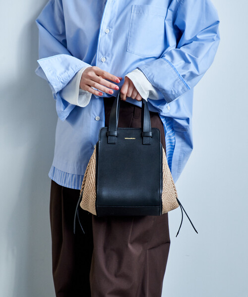 FREAK'S STORE（フリークスストア）の「VIOLAd’ORO/ヴィオラドーロ SANDRO/ラフィアシートサイドファスナー トートバッグ/V-9023/レザーハンドル かごバッグ/V-9023（ハンドバッグ・レディース・ナチュラル・ONE SIZE）」の2枚目の写真