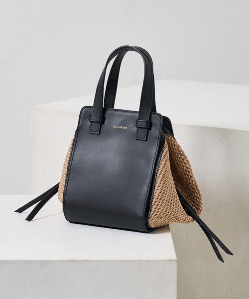 FREAK'S STORE（フリークスストア）の「VIOLAd’ORO/ヴィオラドーロ SANDRO/ラフィアシートサイドファスナー トートバッグ/V-9023/レザーハンドル かごバッグ/V-9023（ハンドバッグ・レディース・ナチュラル・ONE SIZE）」の6枚目の写真