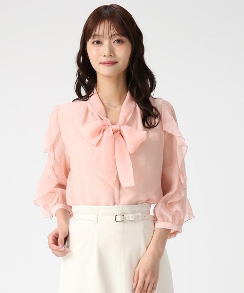 MISCH MASCH（ミッシュマッシュ）の「2026春夏新作 袖フリルラメシアーボウタイブラウス（シャツ/ブラウス・レディース・ピンク/ホワイト/グリーン・ﾌﾘ-）」の16枚目の写真
