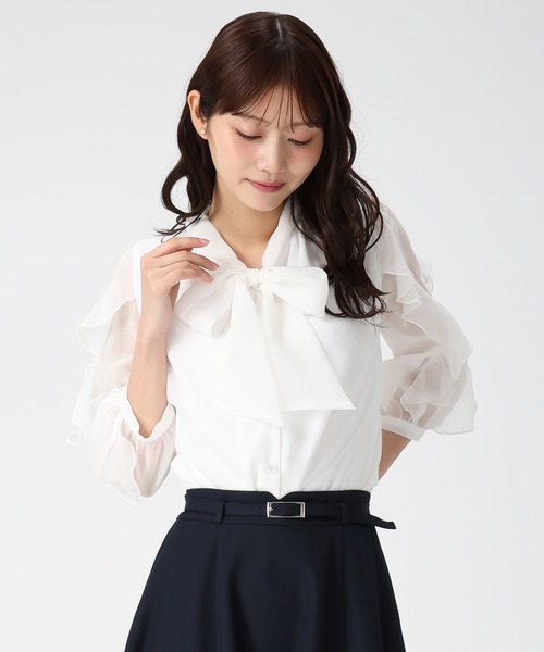 MISCH MASCH（ミッシュマッシュ）の「2026春夏新作 袖フリルラメシアーボウタイブラウス（シャツ/ブラウス・レディース・ピンク/ホワイト/グリーン・ﾌﾘ-）」の18枚目の写真