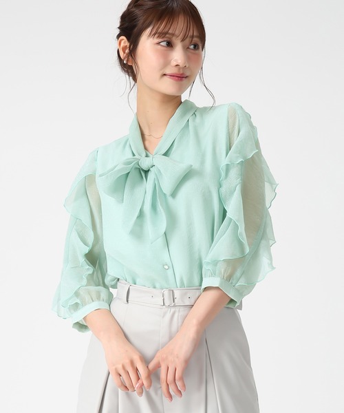 MISCH MASCH（ミッシュマッシュ）の「2026春夏新作 袖フリルラメシアーボウタイブラウス（シャツ/ブラウス・レディース・ピンク/ホワイト/グリーン・ﾌﾘ-）」の15枚目の写真