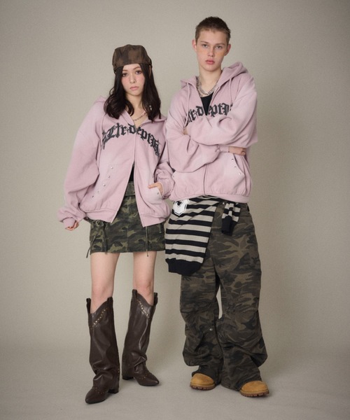 LTR DEPTH（レイターデプス）の「LTR DEPTH/【26年春新作】グラフィックZIPパーカー（パーカー・メンズ・ピンク/ネイビー/スミクロ・MEDIUM/LARGE）」の16枚目の写真