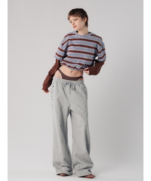 ELCHELE（エルチェレ）の「LAYERED BORDER LS TEE（Tシャツ/カットソー・レディース・ネイビー/ブラウン・FREE）」の6枚目の写真