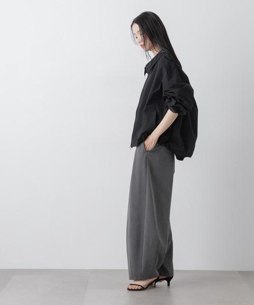 NANO universe（ナノユニバース）の「撥水＆花粉ガード コクーンシルエットジップブルゾン（ブルゾン・レディース・アイボリー/ブラック/ベージュ・FREE）」の21枚目の写真