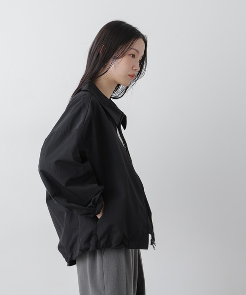 NANO universe（ナノユニバース）の「撥水＆花粉ガード コクーンシルエットジップブルゾン（ブルゾン・レディース・アイボリー/ブラック/ベージュ・FREE）」の18枚目の写真