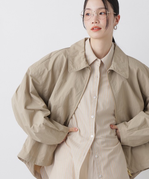 NANO universe（ナノユニバース）の「撥水＆花粉ガード コクーンシルエットジップブルゾン（ブルゾン・レディース・アイボリー/ブラック/ベージュ・FREE）」の4枚目の写真