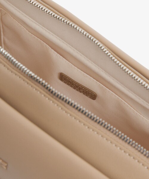 LACOSTE（ラコステ）の「セリス ワントーンハンドルバッグ（ハンドバッグ・レディース・ベージュ/ブラック・FREE）」の11枚目の写真