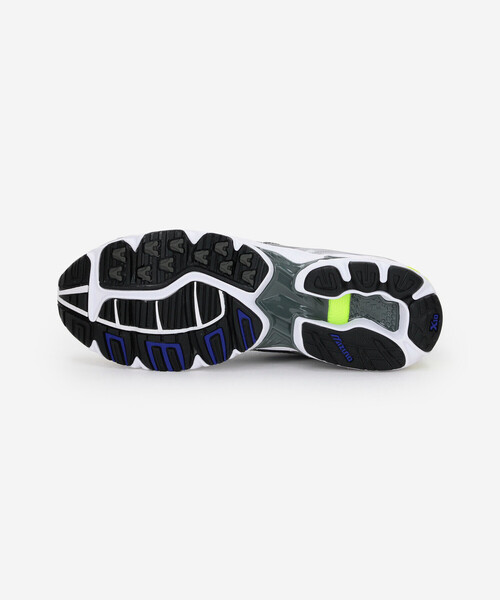MIZUNO(ミズノ )の「MIZUNO | WAVE RIDER 10 MEN(スニーカー・メンズ・ホワイト系その他・28/27/26)」の4枚目の写真