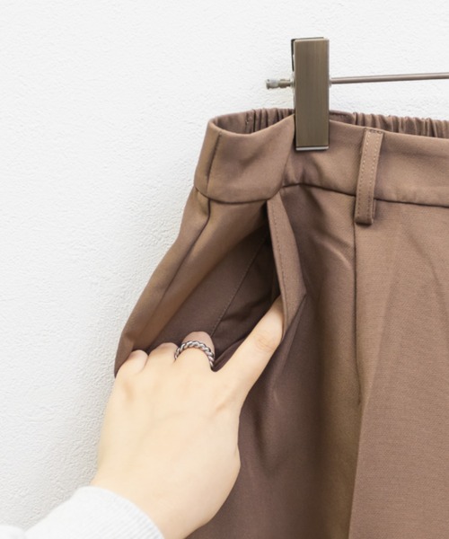 CLETTE(クレット)の「CLETTEオリジナルセンタープレスフレアパンツ(その他パンツ・レディース・ブラック/ブラウン/ネイビー・4L/3L/LL)」の14枚目の写真
