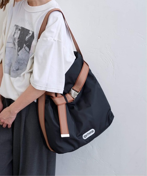 U by SPICK&SPAN(ユーバイスピックアンドスパン)の「《追加》OUTDOOR/アウドア 別注Puilting 2way tote 16(ショルダーバッグ・レディース・ブラック・FREE)」の12枚目の写真