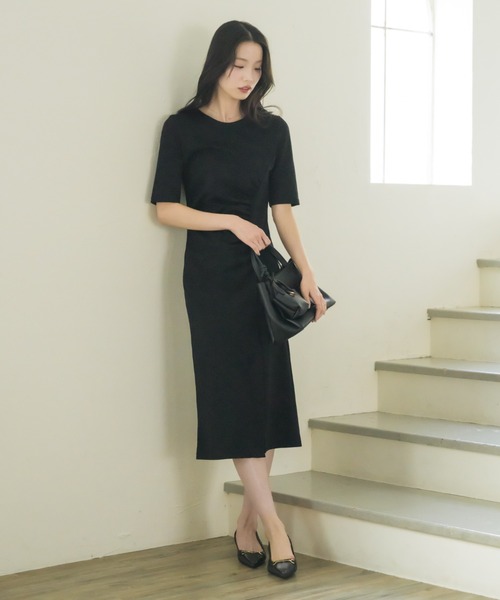 NEUNA(ヌナ)の「【韓国select item】ドレープウエストミディワンピース(ワンピース・レディース・ベージュ/ブラック・FREE)」の12枚目の写真