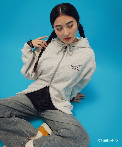 GLOBAL WORK（グローバルワーク）の「ドラえもん/ライトクッションZIPパーカー/646957（パーカー・メンズ・ライトグレー/ブラック・LARGE/MEDIUM）」の19枚目の写真