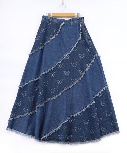 ScoLar（スカラー）の「ScoLar(スカラー) 蝶刺繍or配色 スパイラル切替フリンジデニムスカート（デニムスカート・レディース・ネイビー・MEDIUM）」の5枚目の写真