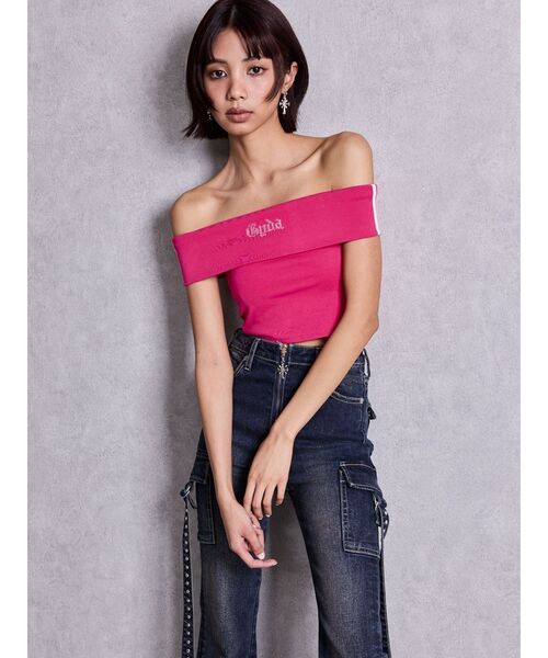 GYDA（ジェイダ）の「Gyda bijouサイドラインオフショルショートTOPS（Tシャツ/カットソー・レディース・ピンク/オフホワイト/ブラック・FREE）」の8枚目の写真