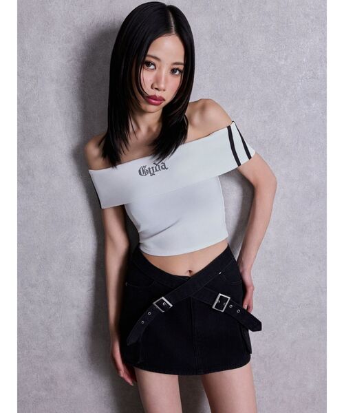GYDA（ジェイダ）の「Gyda bijouサイドラインオフショルショートTOPS（Tシャツ/カットソー・レディース・ピンク/オフホワイト/ブラック・FREE）」の13枚目の写真